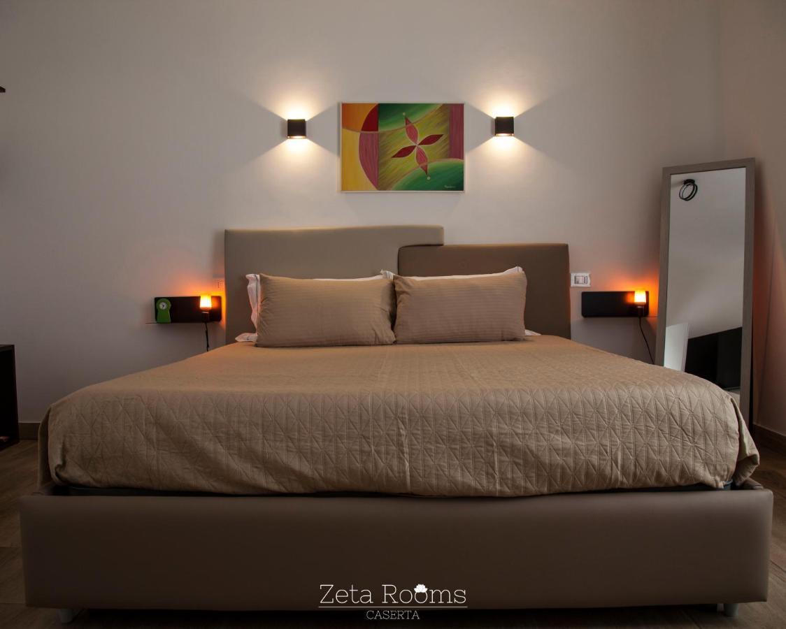 Zeta Rooms Caserta Bagian luar foto