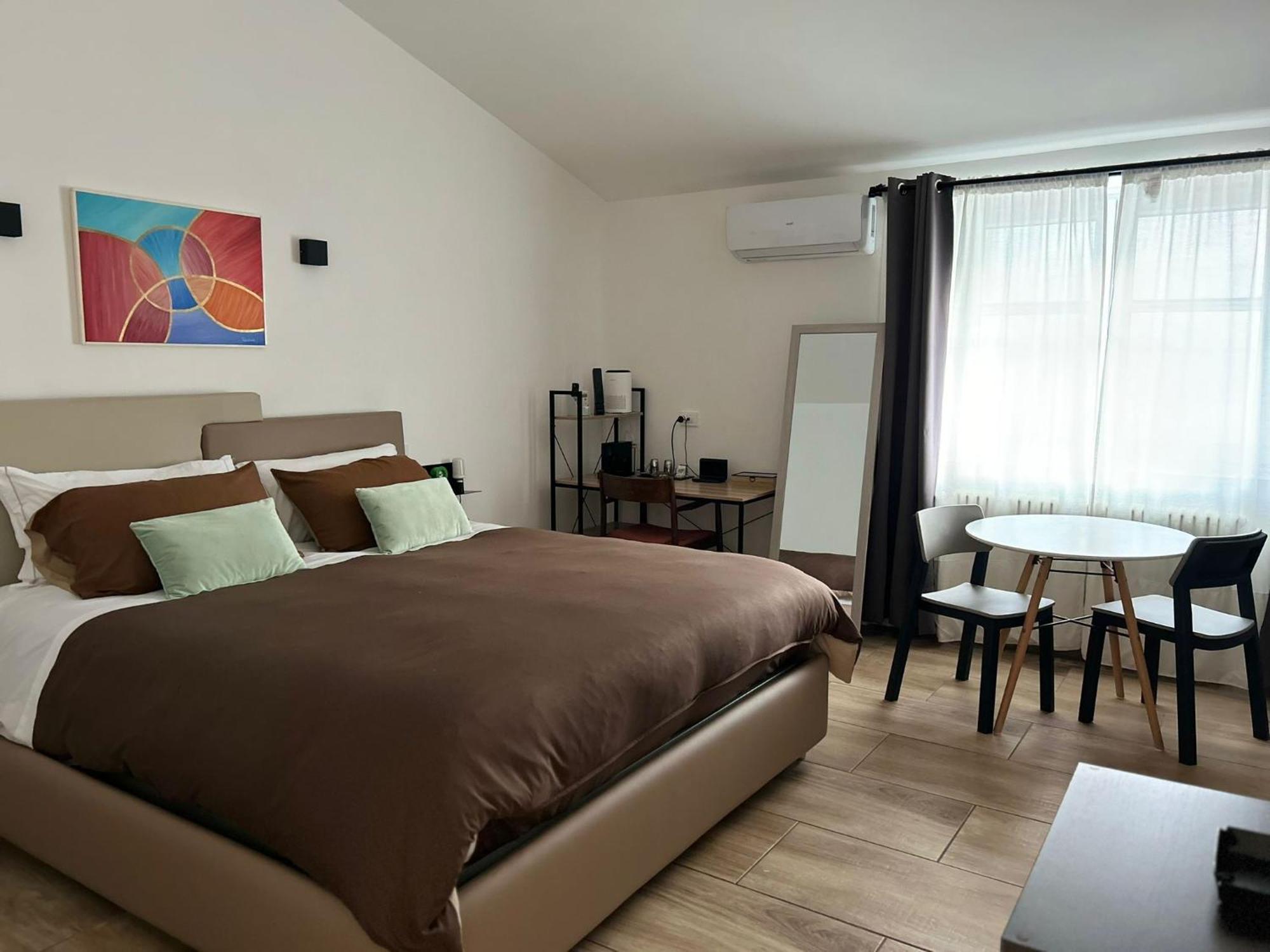 Zeta Rooms Caserta Bagian luar foto
